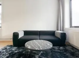 Stylish 2BR w Private Balcony in CPH City Centre