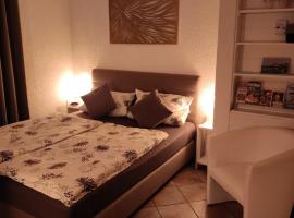 Gäste Apartement Casa Luber，位于Thalmassing的酒店