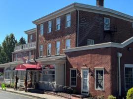Publick House Hotel Inc.，位于Chester的酒店