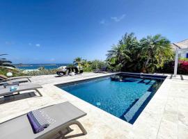 Villa la Folie Douce, luxury and serenity, Orient Bay，位于东方湾的度假短租房