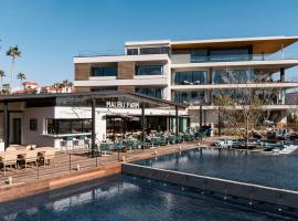 MALIBU HOTEL，位于逗子市的酒店