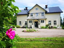 Disponentparken Café och Bed & Breakfast，位于Grängesberg的住宿加早餐旅馆