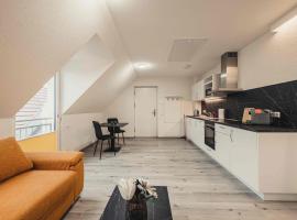 Ferienwohnungen und Boardinghouse Heimbach in Renchen，位于Renchen的酒店