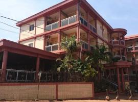 Hotel Pekassa De Karche，位于Foumban的酒店