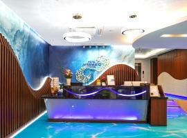 曼谷美人鱼酒店，位于曼谷阿索克的酒店