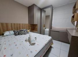 Apartamento Encanto próximo ao Pátio do forró，位于卡鲁阿鲁的酒店