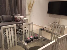 Tulipe appartement，位于奥兰Oran Santa Cruz fortress附近的酒店