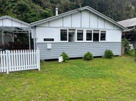 Patonga Holiday Home，位于Patonga的酒店