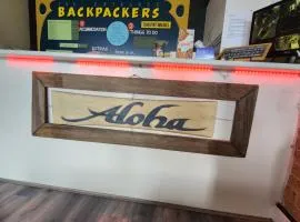 恩特伦斯背包客酒店
