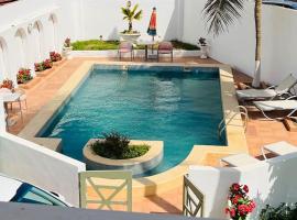 TérangaLux Collection Villa Green House Mamelles，位于达喀尔的酒店