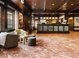 尼亚明星贝斯特韦斯特酒店，位于阿沃斯塔的酒店
