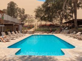 Hotel El Huacachinero- Hotel Familiar，位于伊察的酒店