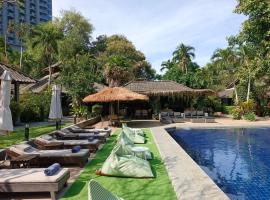 Let's Hyde Pattaya Resort & Villas - Pool Cabanas，位于北芭堤雅的酒店