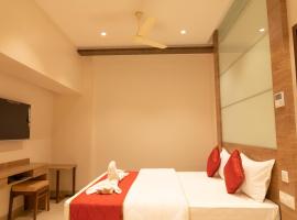 The Paradise Hotel - LUXURY STAY，位于甘吉布勒姆的酒店