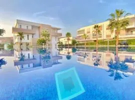 Superbe Appartement avec Piscine - 5 min de la Plage à Imi Ouaddar