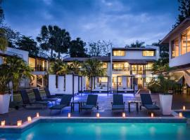BlueBay Villas Doradas Adults Only-All Inclusive，位于圣斐利-银港多拉达海滩高尔夫球场附近的酒店