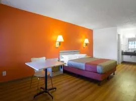 金曼西6汽车旅馆