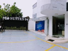 Hotel Med Suites 94，位于巴兰基亚里奥马尔区的酒店