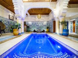 Riad Rcif Alif Suite & SPA，位于非斯的酒店