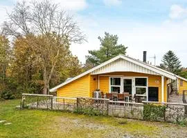 6 person holiday home in Knebel-By Traum