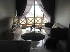The Grayish Melaka