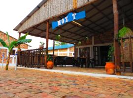 Moz T's Lodge，位于伊尼扬巴内潘齐岛附近的酒店