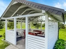 Cozy Home In Smoldzino With Wifi