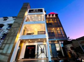 Hotel The Mewar，位于Panwāri的酒店