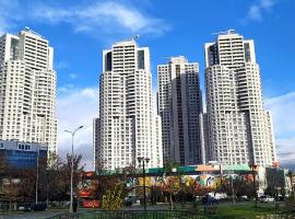 18th & 16h Floor Secure Luxury Condos With Pool & Fitness Included In Price