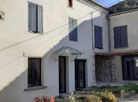 Gîte La Glycine，位于Dun的酒店