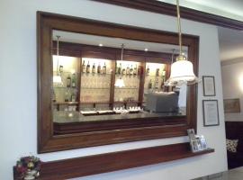 Albergo Italia di Nardi Renzo & C Snc，位于波吉邦西的酒店