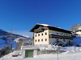 Ferienwohnung Weissacher，位于Lend的酒店