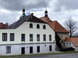 GASTHAUS SCHLUCKENAU，位于Šluknov的酒店