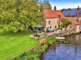 Finest Retreats - Islip Mill House - Beautiful Riverside Home，位于Islip的家庭/亲子酒店