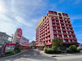 麦克坦皇冠丽晶套房酒店