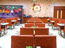 Hotel Ambicas Grand，位于维沙卡帕特南的酒店