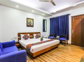 FabHotel The Residency DLF Galleria，位于古尔冈的酒店