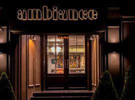 Ambiance Boutique Art Hotel Lahore，位于拉合尔时尚塔购物中心附近的酒店