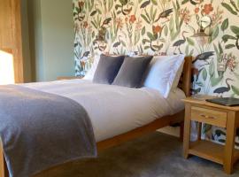 Marshpools Bed & Breakfast - Licensed near Weobley village，位于Weobley的住宿加早餐旅馆
