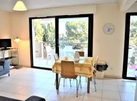 Appartement T3 lumineux avec terrasse, climatisation, garage et Wifi à 2 pas des plages - Cavalaire - FR-1-226B-34