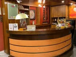 Formanka Hotel & Camp