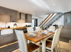 Pinewood Cottage - Newby Bridge