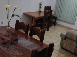 Alcatraz House (Tecnológico de Monterrey College)，位于Mendiola的酒店