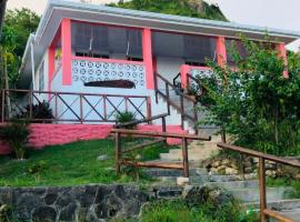 Halley View Summer House，位于普罗维登西亚的酒店