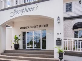Josephines Luxury Accommodation，位于玛格丽特河的酒店