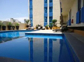 阿兰匝租历史中心酒店 