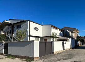 B&B Le Mansarde，位于佩斯卡拉的酒店