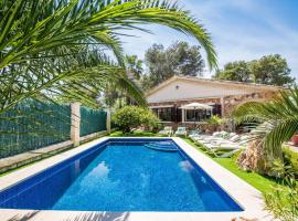 Ideal Property Mallorca - Villa Jardi，位于阿尔库迪亚的别墅
