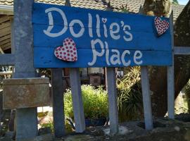 Dollies place，位于Bazley Beach塞泽拉乡村俱乐部附近的酒店