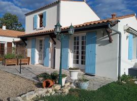 Oléron côte ouest 3 étoiles location du sa au sa，位于拉康提内勒的酒店